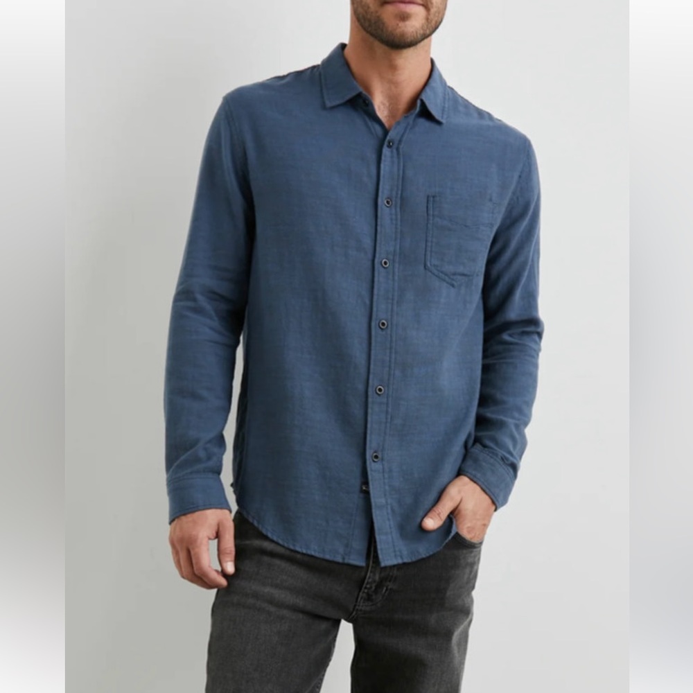 Men’s Rails Wyatt Long Sleeve Button Up Shirt - Sea Blue SMALL. 100% cotton